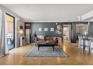 Photo #2: 7585693 Listing