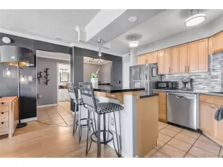 Photo #6: 7585693 Listing