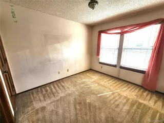 Photo #5: 7589197 Listing