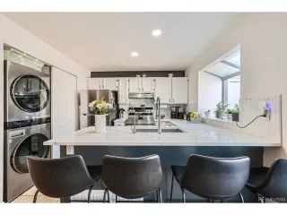 Photo #6: 7592065 Listing 