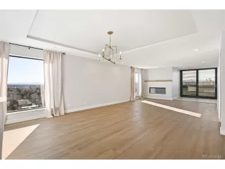 Photo #3: 7603226 Listing