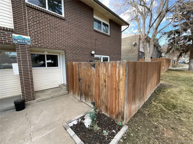 MLS: 7605474 Condo For Sale