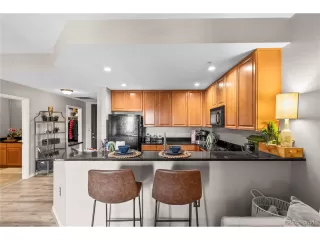 Photo #2: 7606222 Listing