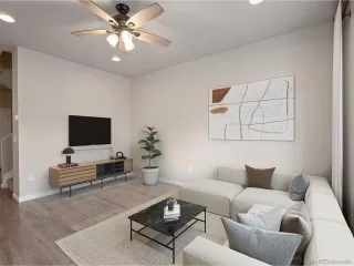 Photo #3: 7608920 Listing