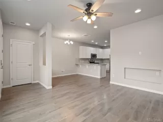 Photo #5: 7608920 Listing