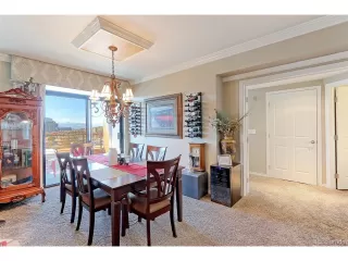 Photo #5: 7609772 Listing