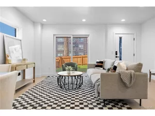 Photo #4: 7609785 Listing