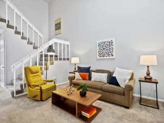 Photo #4: 7610505 Listing