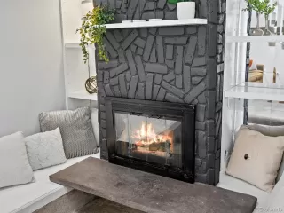 Photo #5: 7610505 Listing