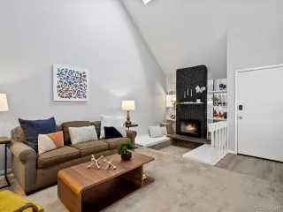 Photo #6: 7610505 Listing