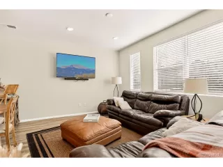 Photo #3: 7611199 Listing