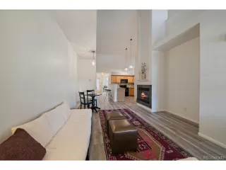 Photo #4: 7613048 Listing