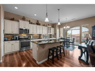 Photo #3: 7615191 Listing