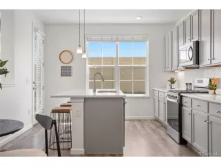 Photo #3: 7616425 Listing 