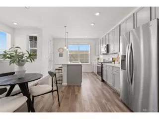 Photo #4: 7616425 Listing 