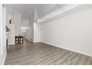 Photo #4: 7620079 Listing