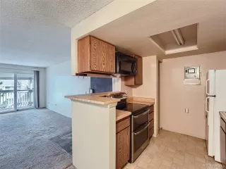 Photo #4: 7625800 Listing 