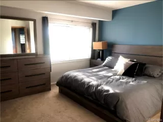 Photo #5: 7626767 Listing