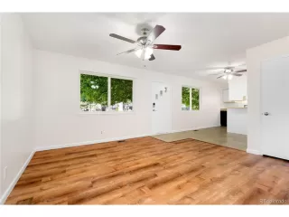 Photo #5: 7630341 Listing