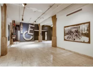 Photo #4: 7632006 Listing