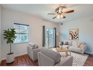 Photo #4: 7632549 Listing