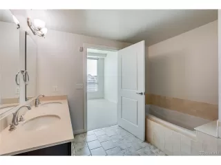 Photo #6: 7634487 Listing