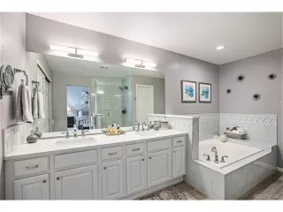 Photo #5: 7634601 Listing