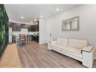 Photo #5: 7635242 Listing 