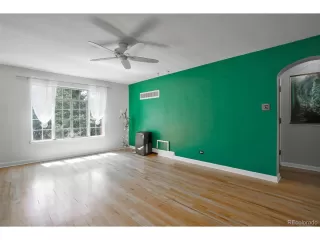 Photo #3: 7638477 Listing 