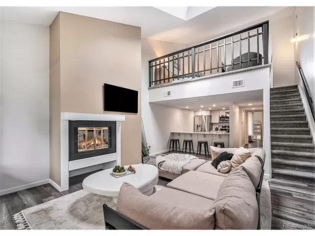 MLS: 7638755 Condo For Sale