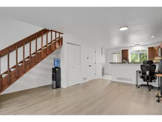 Photo #5: 7641144 Listing