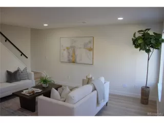 Photo #3: 7642421 Listing