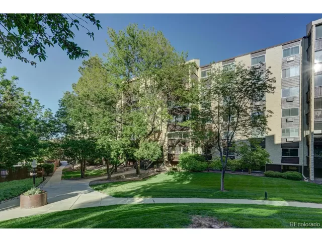 MLS: 7643796 Condo For Sale