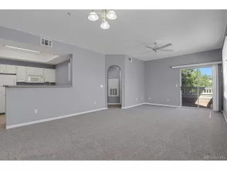 Photo #4: 7646177 Listing 