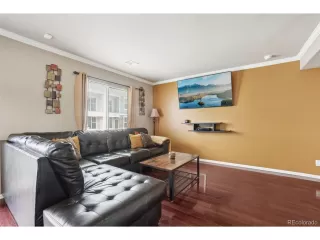 Photo #6: 7646537 Listing