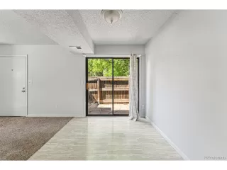 Photo #4: 7648561 Listing 