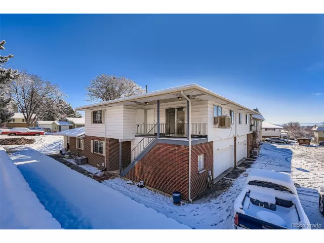 MLS: 7649567 Condo For Sale