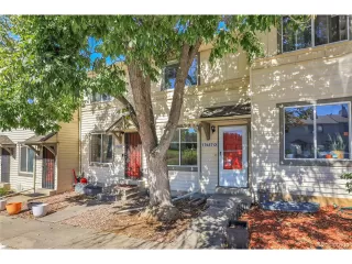 More Details about MLS # 7655425 : 17657 E LOYOLA DR D AURORA CO 80013