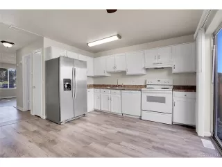 Photo #6: 7655425 Listing