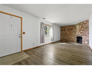 Photo #4: 7657128 Listing