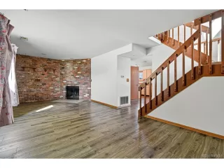 Photo #5: 7657128 Listing