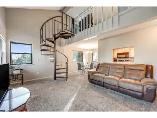 Photo #4: 7660256 Listing