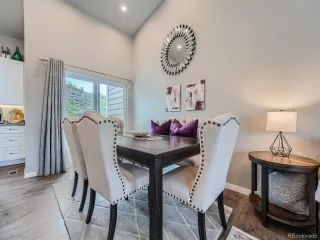 Photo #5: 7662739 Listing