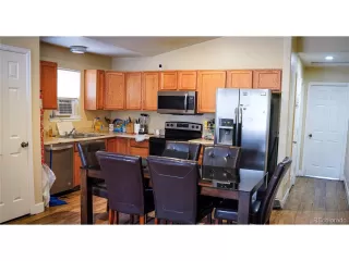 Photo #2: 7665530 Listing