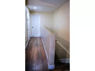 Photo #4: 7665530 Listing