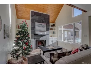 Photo #5: 7666063 Listing