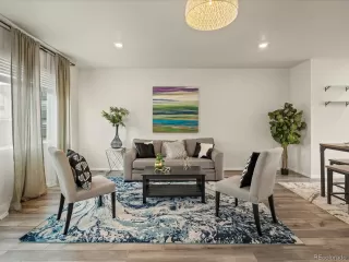 Photo #3: 7667280 Listing