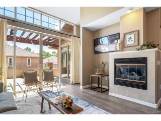 Photo #5: 7668035 Listing