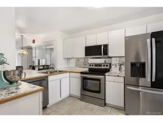 Photo #4: 7674436 Listing 