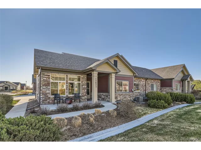 MLS: 7676341 Condo For Sale